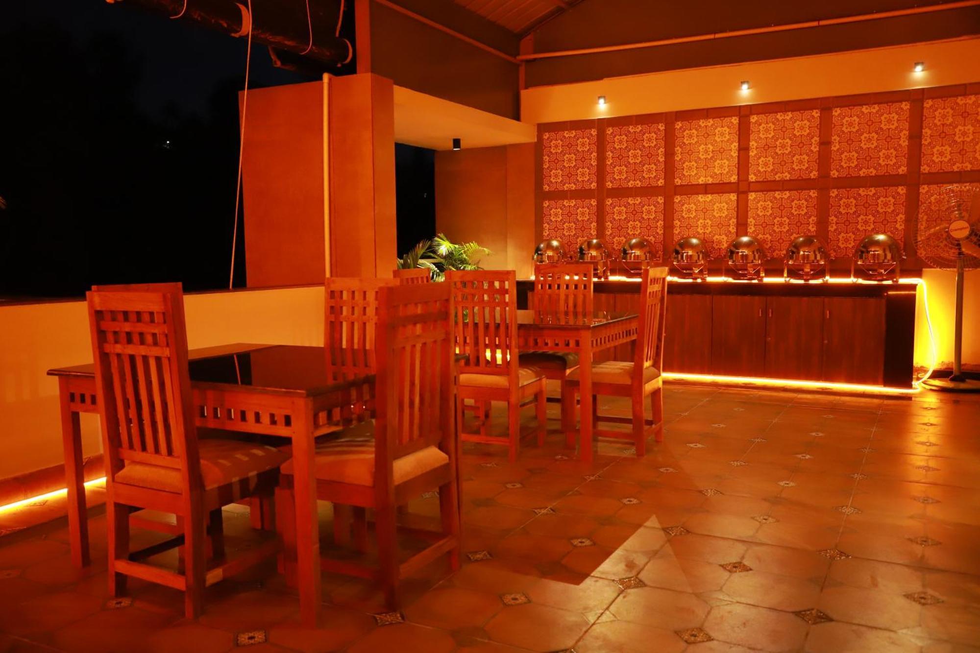 Hotel Sea Deck à Port Blair Extérieur photo